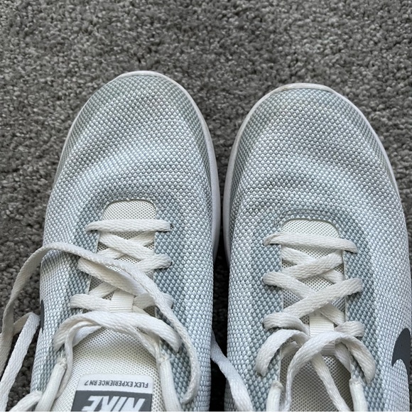 Womens Nike Sneakers - Picture 3 of 9